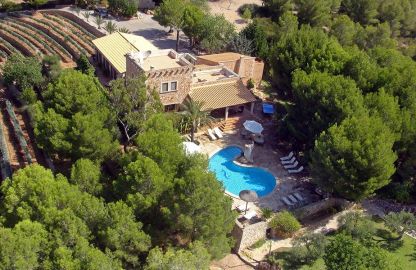 Finca in S´Horta - Mediterranes Anwesen mit Pool