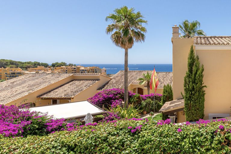 Villa in Santa Ponsa - Herrlicher Blick bis zum Meer