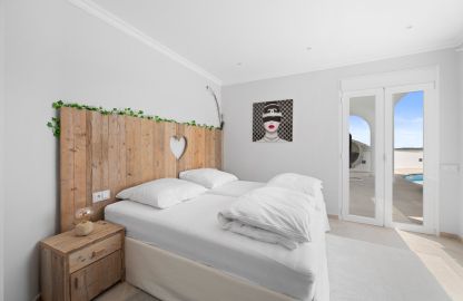 Villa in Santa Ponsa - Schlazimmer mit Terrassenzugang