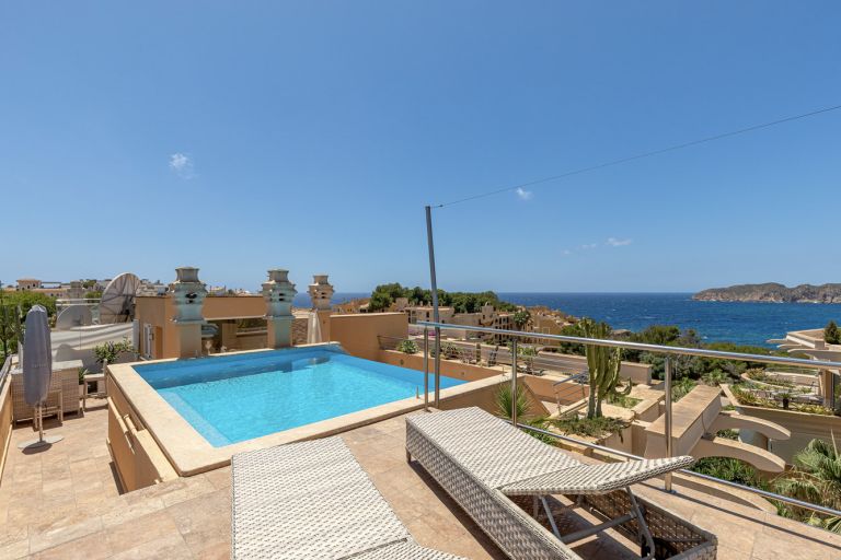 Penthouse in Santa Ponsa - Private Dachterrasse mit Pool und Meerblick