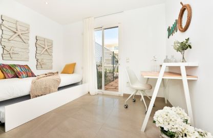 Apartment in Cala D´Or - Gästeschlafzimmer mit Zugang zur Terrasse