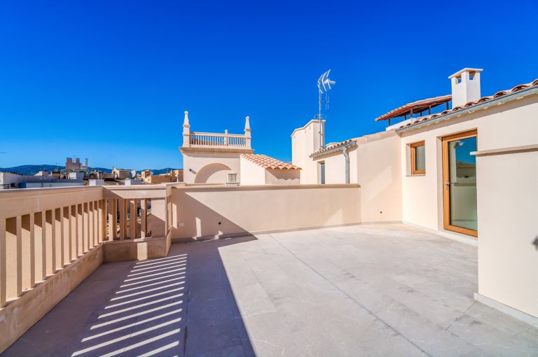 Penthouse in Palma - Private Dachterrasse mit Blick auf die Stadt