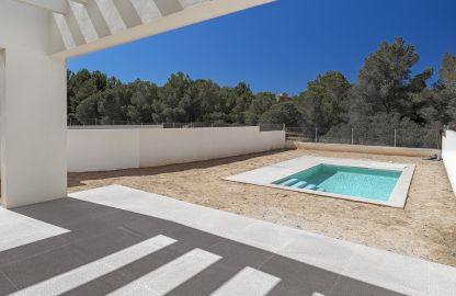 Haus in Puig de Ros - Privater Garten mit Pool