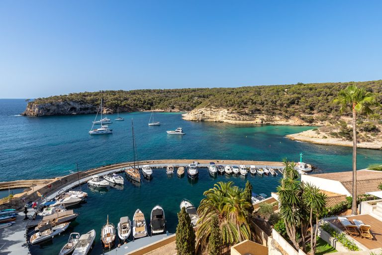 Apartment in Sol de Mallorca - Ausblick auf den Hafen in die Bucht