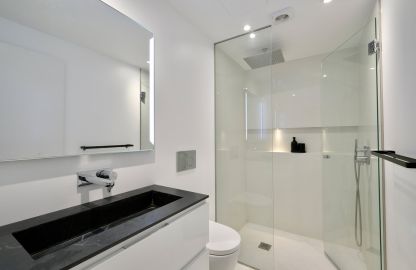 Apartment in Puerto Portals - Modernes Badezimmer en Suite