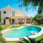 Vila in Santa Ponsa - Mediterranes Chalet mit Pool und Garten