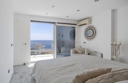 Penthouse in Cala Pi - Hauptschlafzimmer mit Meerblick